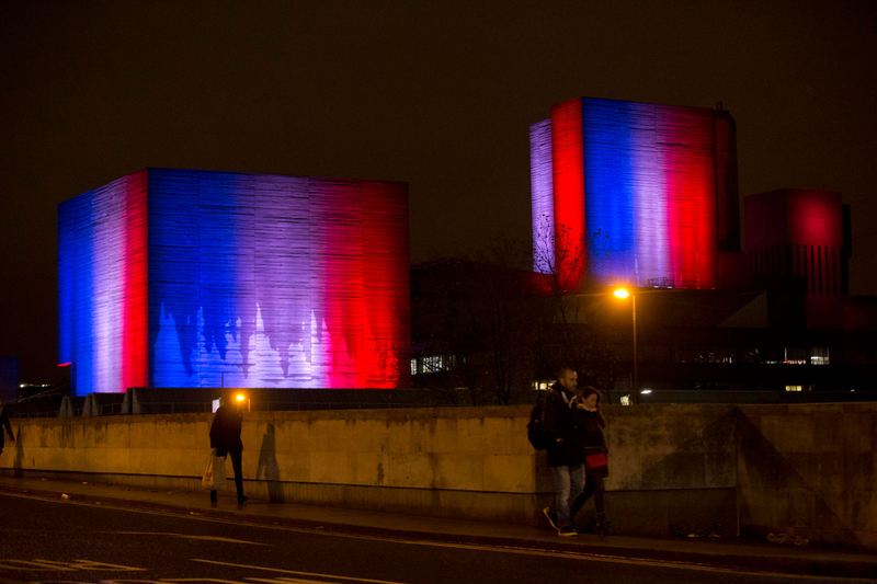 Illustration for article titled Buildings Around the World Light Up in Solidarity With France